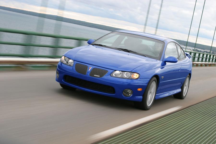  Pontiac GTO 2004 года  (фото 25 из 45)